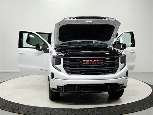 New 2026 GMC Sierra 1500 AT4 w/ AT4 Premium Package image 10