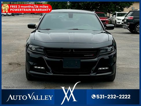 Used 2018 Dodge Charger GT AWD/4WD image 2