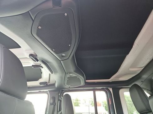 New 2025 Jeep Wrangler Unlimited Rubicon 392 image 26