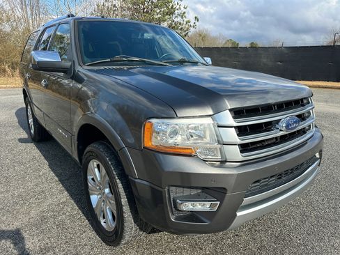Used 2016 Ford Expedition Platinum image 7