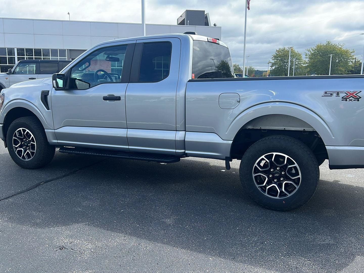 Used 2023 Ford F150 XL w/ STX Appearance Package AWD/4WD image 11