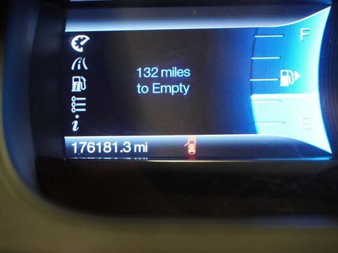 Used 2013 Ford Taurus SEL FWD image 5