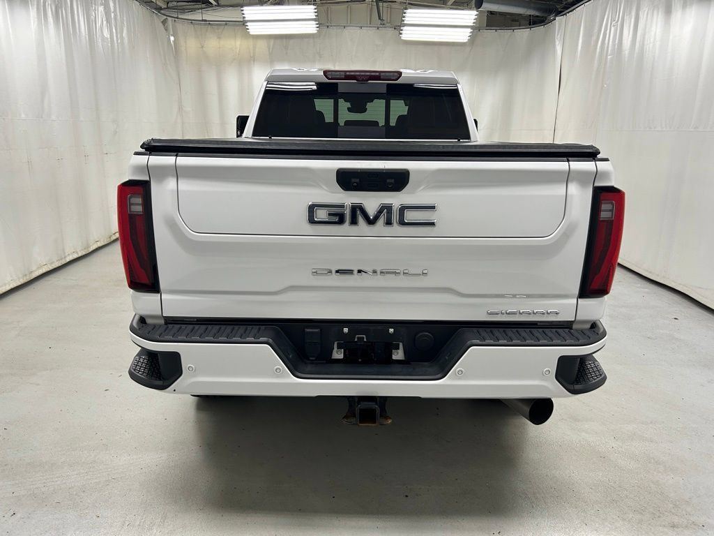 Used 2024 GMC Sierra 2500 Denali Ultimate AWD/4WD image 5