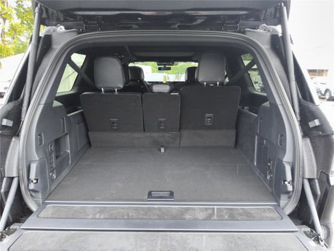 New 2026 Lincoln Navigator L Reserve AWD/4WD image 5