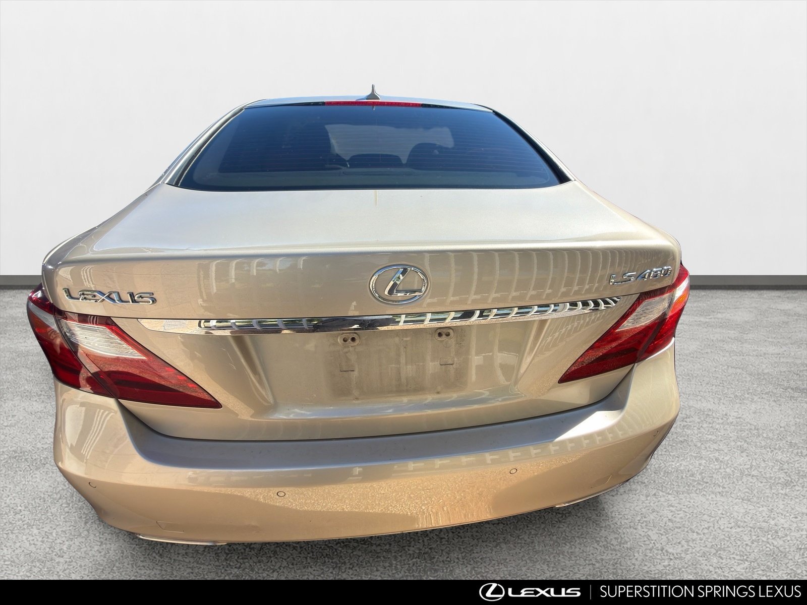 Used 2010 Lexus LS 460 RWD image 5