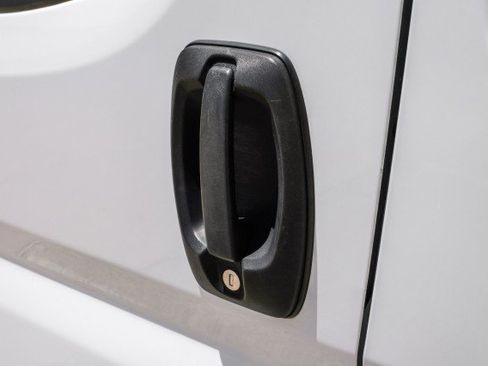 Used 2023 RAM ProMaster 2500 FWD image 30
