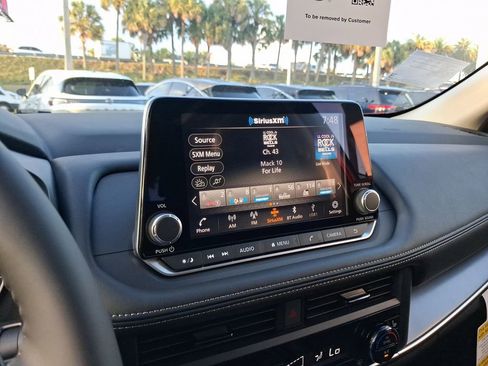 New 2026 Nissan Rogue SV FWD image 9