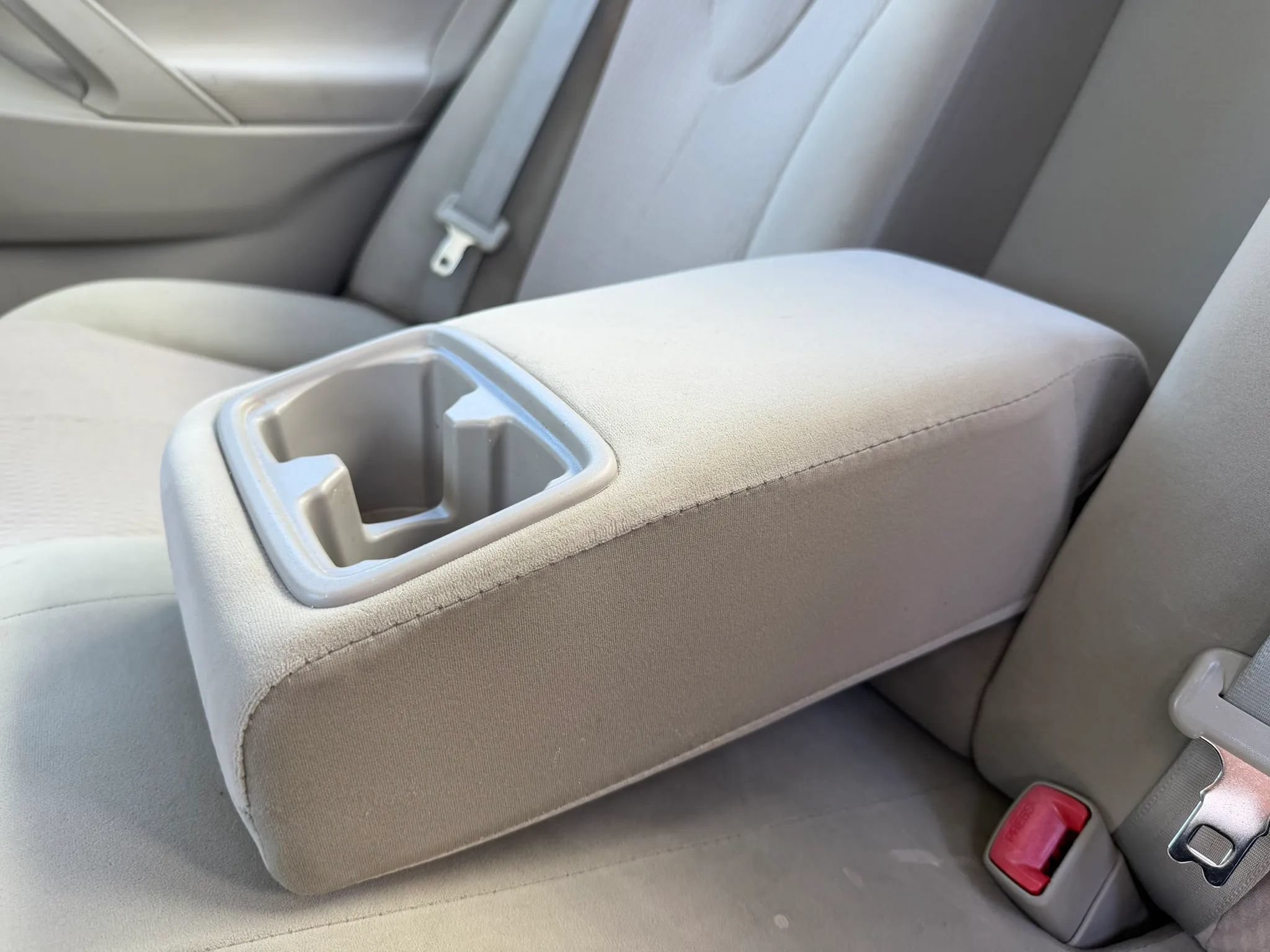 Used 2011 Toyota Camry LE FWD image 53