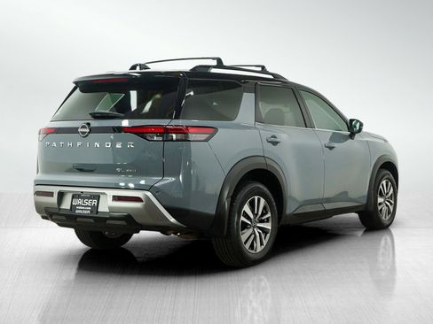 Used 2022 Nissan Pathfinder SL image 6