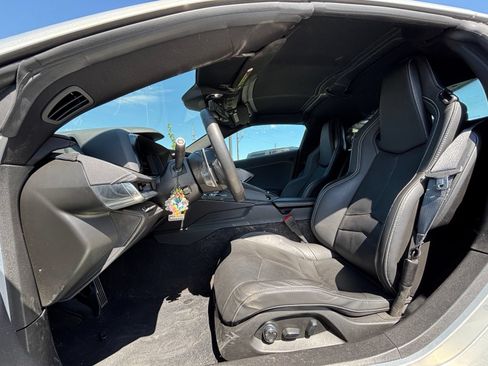 Used 2023 Chevrolet Corvette Z06 RWD image 8