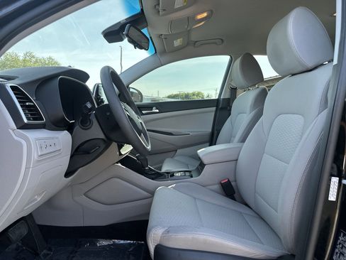 Used 2021 Hyundai Tucson Value FWD image 13