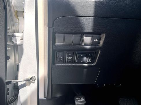 Used 2012 INFINITI QX56 4WD w/ Theater Pkg image 36