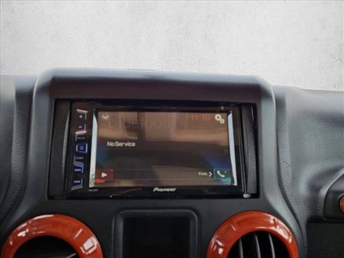 Used 2014 Jeep Wrangler Unlimited Sport w/ Connectivity Group AWD/4WD image 13