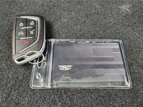 Used 2025 Cadillac Lyriq Luxury image 61