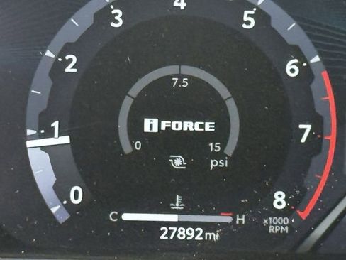 Used 2024 Toyota Tacoma TRD Sport AWD/4WD image 17
