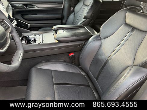 Used 2024 Jeep Wagoneer Series II w/ Convenience Group I AWD/4WD image 10