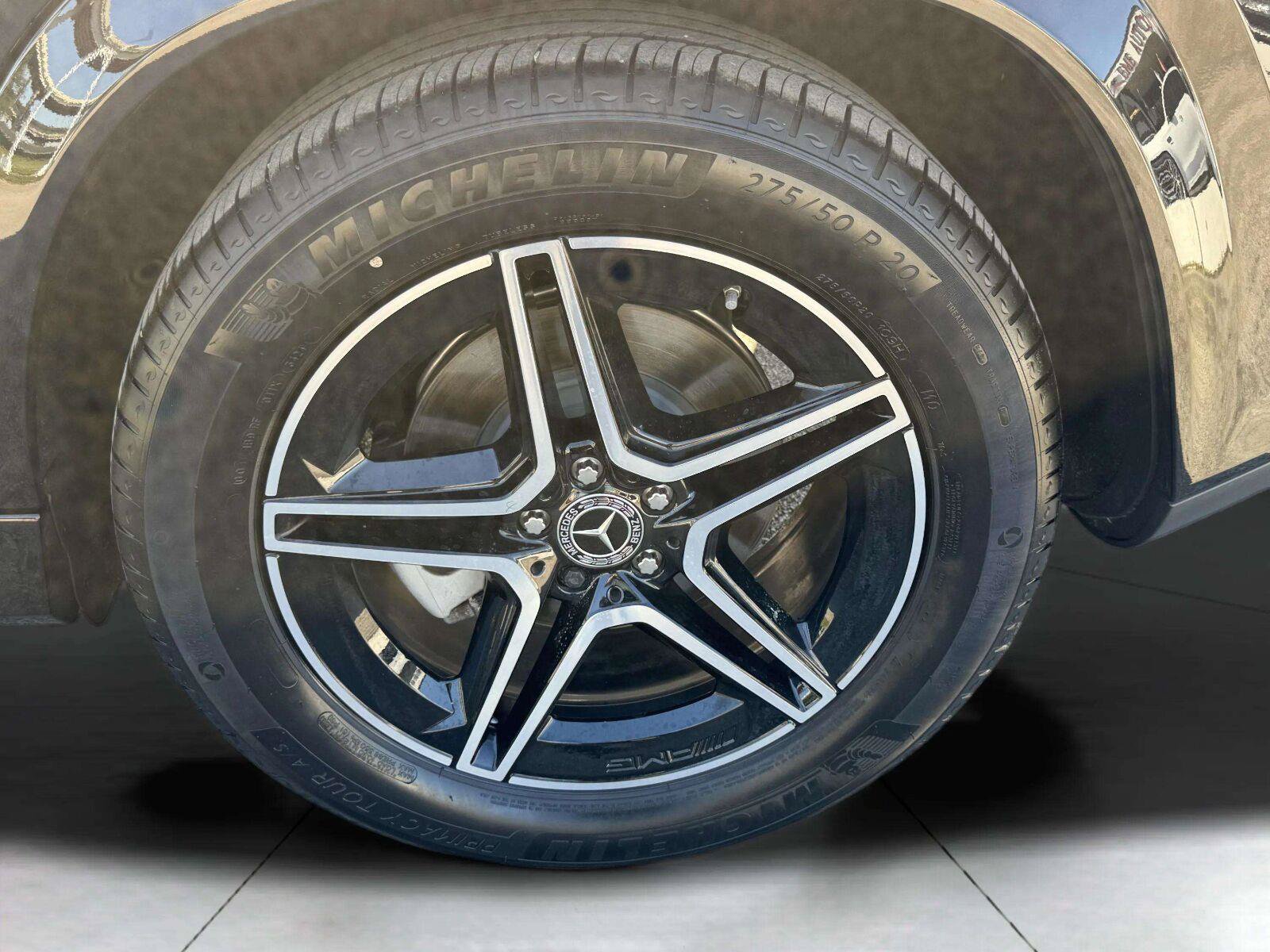 Used 2025 Mercedes-Benz GLE 350 4MATIC image 49
