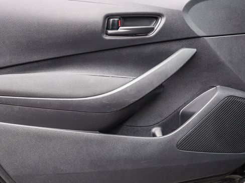 Used 2024 Toyota Corolla LE image 19