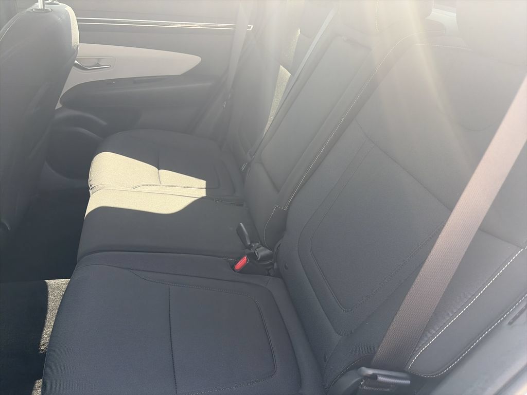 Used 2022 Hyundai Tucson SEL w/ Cargo Package AWD/4WD image 29
