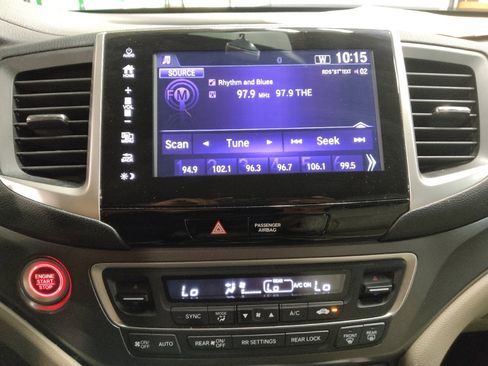 Used 2017 Honda Pilot EX-L image 25