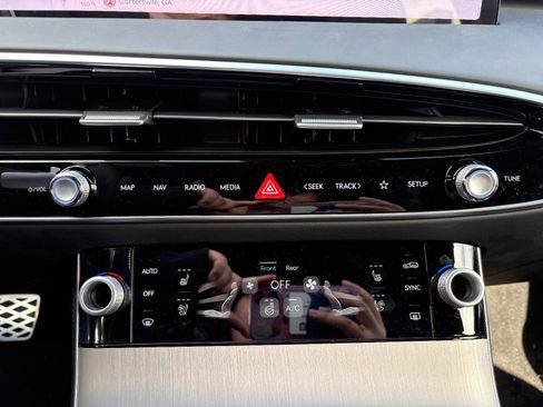 New 2026 Genesis GV70 3.5T Sport Advanced image 32