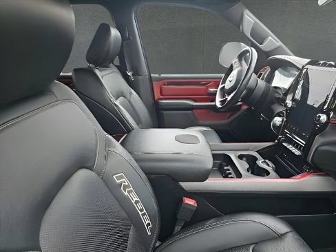 Used 2019 RAM 1500 Rebel AWD/4WD image 30