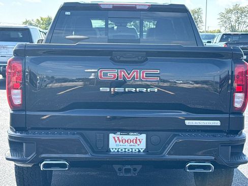 New 2026 GMC Sierra 1500 Elevation w/ Elevation Premium Package AWD/4WD image 9