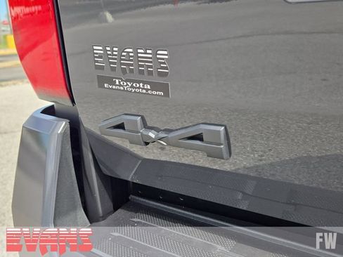 New 2026 Toyota Tacoma SR5 AWD/4WD image 4