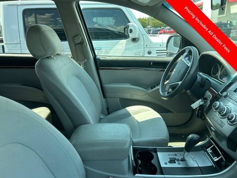 Used 2012 Hyundai Veracruz GLS FWD image 3