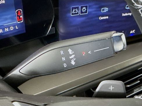 New 2026 Chevrolet Traverse LT FWD image 17