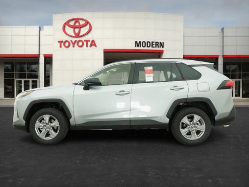 New 2025 Toyota RAV4 LE image 10