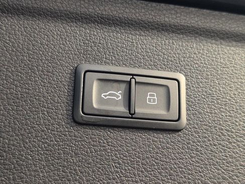 Used 2022 Audi Q5 2.0T Premium image 6