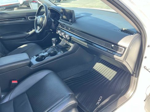 Certified 2022 Honda Civic EX-L image 28