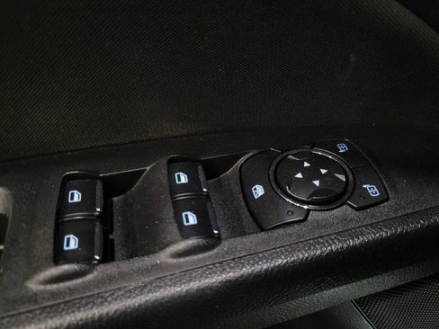 Used 2020 Ford Fusion SE AWD/4WD image 27