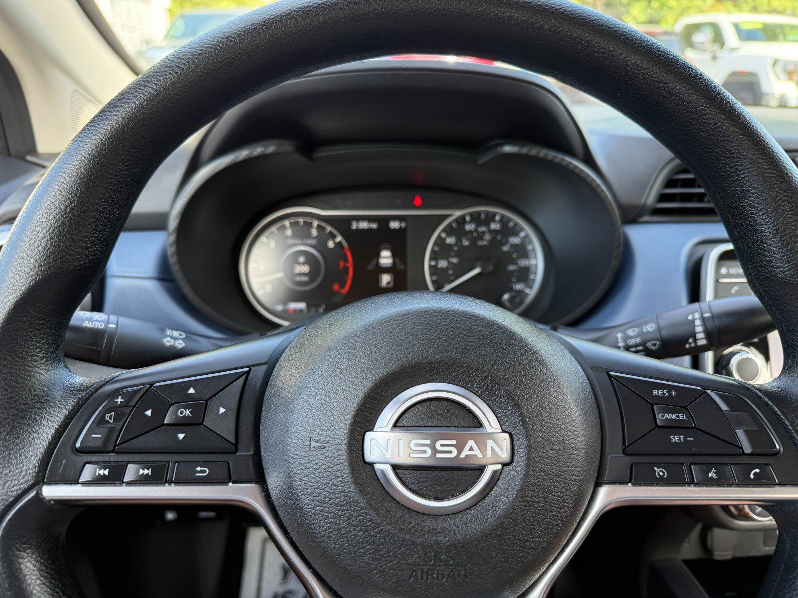 Used 2025 Nissan Versa SV FWD image 23