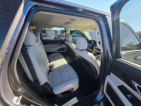 Used 2021 Kia Telluride EX w/ Towing Package image 12
