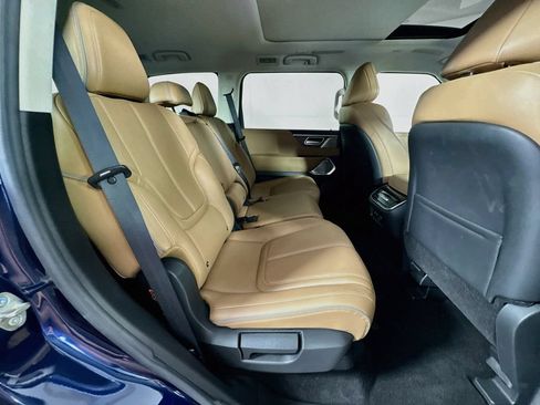 Certified 2025 INFINITI QX80 Sensory AWD/4WD image 39