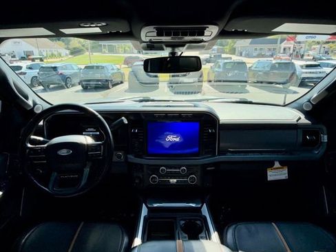 Used 2024 Ford F350 Platinum image 23