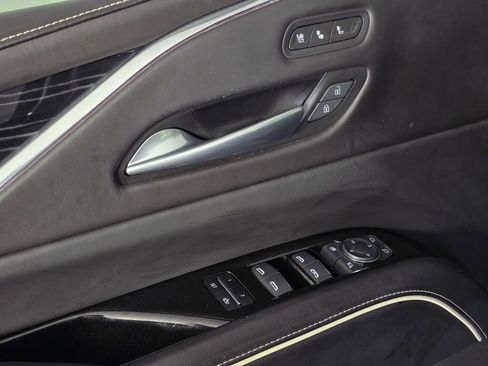 Used 2023 Cadillac Escalade V image 22