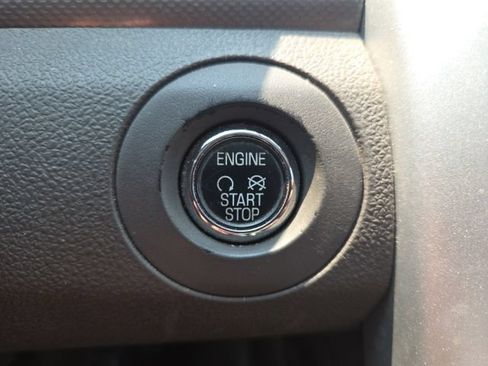 Used 2013 Ford Edge SEL AWD/4WD image 22