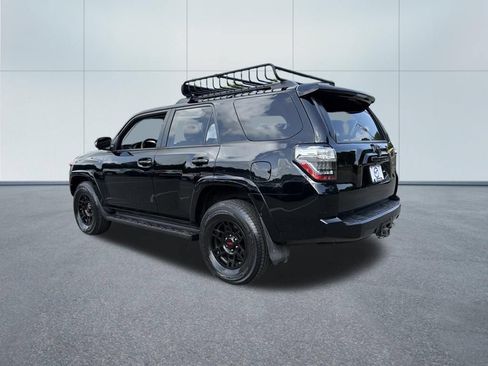 Used 2021 Toyota 4Runner Venture w/ Moonroof Package AWD/4WD image 7