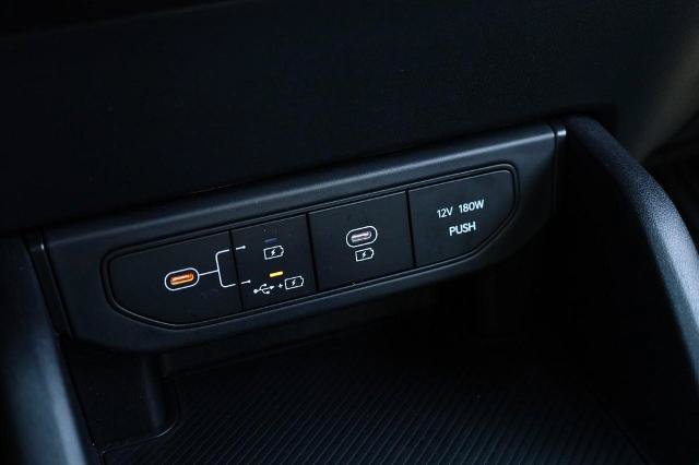 Used 2025 Kia K4 FWD image 14