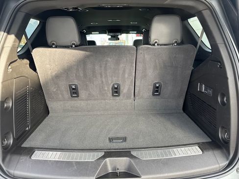 Certified 2025 GMC Yukon Denali image 43