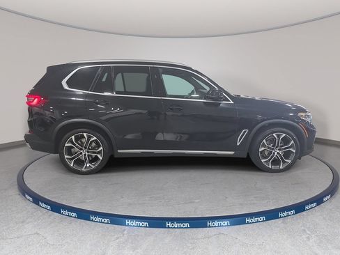 Certified 2022 BMW X5 sDrive40i w/ Parking Assistance Package RWD image 4