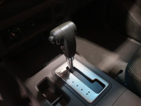 Used 2007 Nissan Xterra X w/ Power Pkg image 22