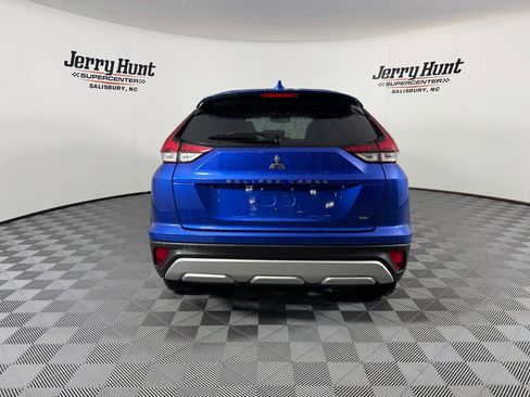 Used 2023 Mitsubishi Eclipse Cross SE image 8