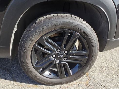 Used 2024 Chevrolet Trax ACTIV w/ Driver Confidence Package FWD image 7