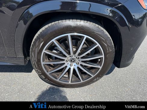 Certified 2025 Mercedes-Benz GLS 450 4MATIC w/ Pinnacle Trim Package image 15