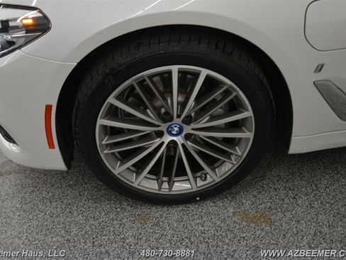 Used 2018 BMW 530e RWD image 50