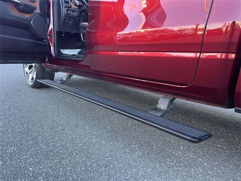 Used 2022 RAM 1500 Limited image 11